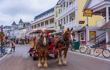 mackinac island tour packages